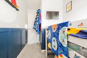 Photo 19- click for photo gallery